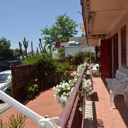 Casa Susanna Фондакелло